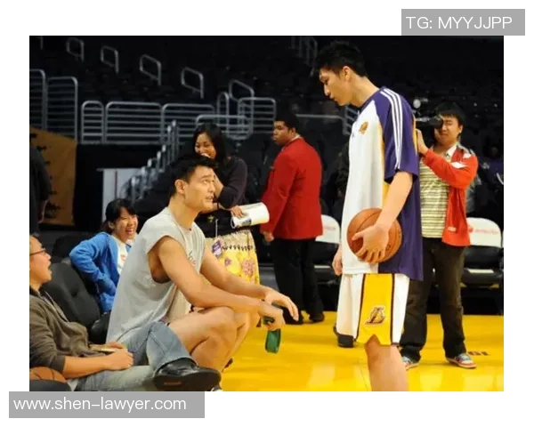 孙悦姚明携手献唱展现友谊与激情引发全场热烈反响