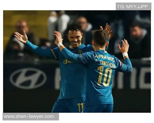 欧联杯波尔图逆转热刺4-3补时绝杀引发全场狂欢战术解析