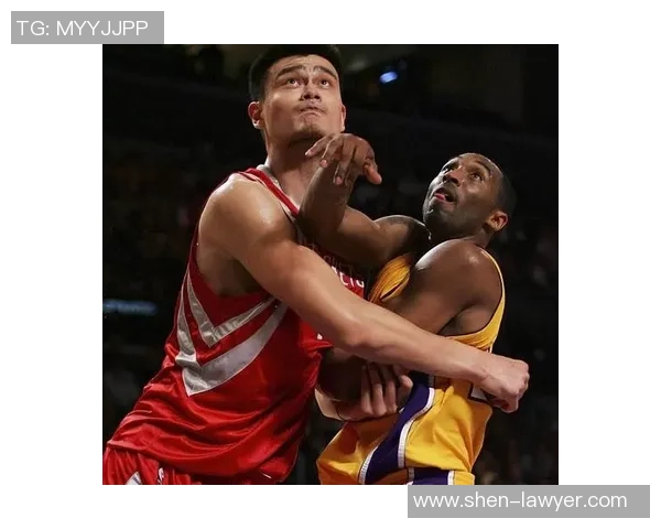 艾佛森与姚明的传奇对决：篮球场上的巨星碰撞与友谊之旅