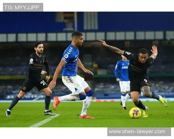 意甲激战:多特蒙德大胜切尔西补时绝杀点燃全场激情 意甲激战:多特蒙德大胜切尔西补时绝杀点燃全场激情