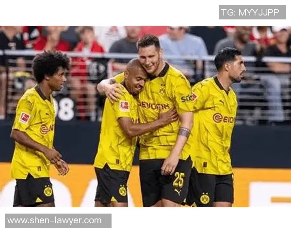 欧冠激战：多特蒙德逆转里昂绝杀瞬间点燃全场激情