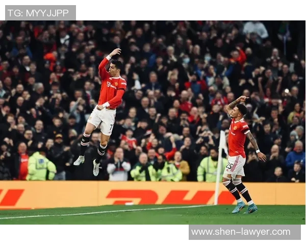 意甲激情对决曼城与热刺战成平局帽子戏法点燃全场气氛 意甲激情对决曼城与热刺战成平局帽子戏法点燃全场气氛