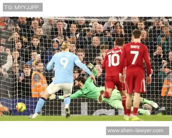 英超精彩对决曼城逆转里昂5-1补时进球点燃全场激情 英超精彩对决曼城逆转里昂5-1补时进球点燃全场激情