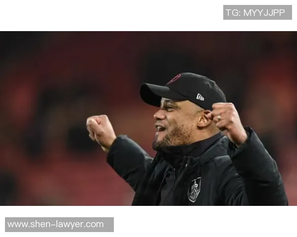 欧联杯精彩对决拜仁与里昂战成平局帽子戏法引发全场热潮